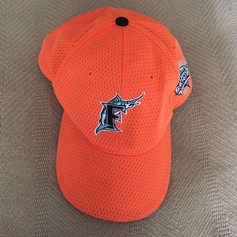 BNWOT Florida Marlins official World Series Baseball Cap